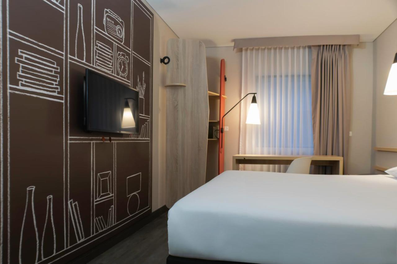 Ibis Chia Hotel Exterior foto